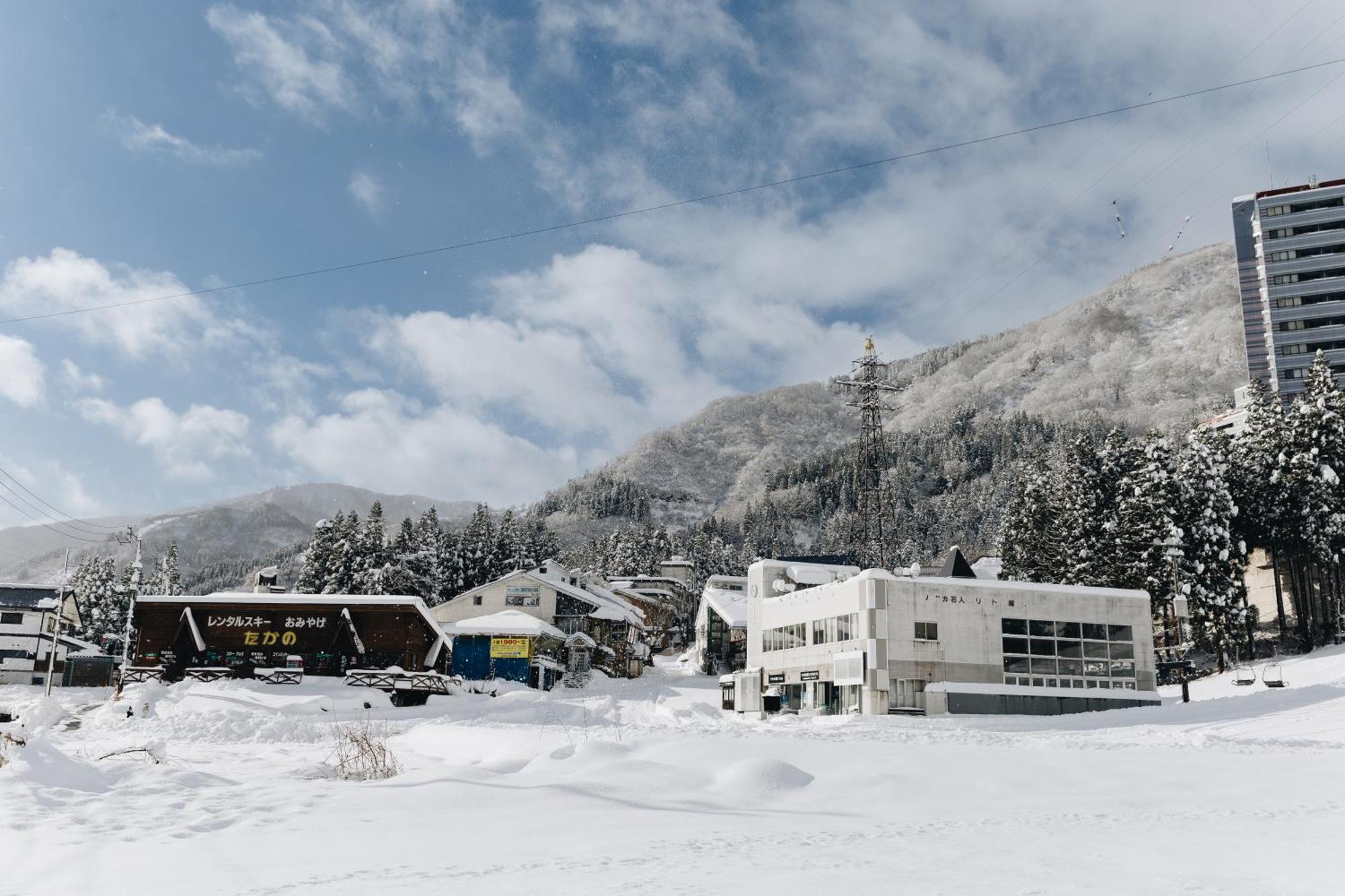 Hotel Justice - Ski In Ski Out Seki  Dış mekan fotoğraf
